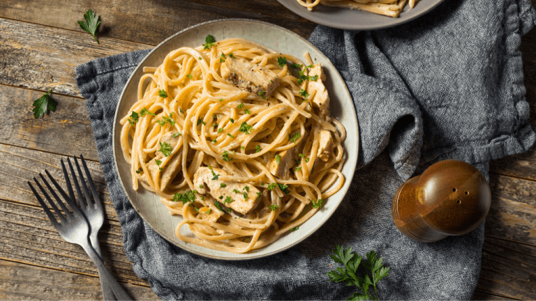 Celebrate National Fettuccine Alfredo Day In The USA - DayCelebrate 2024